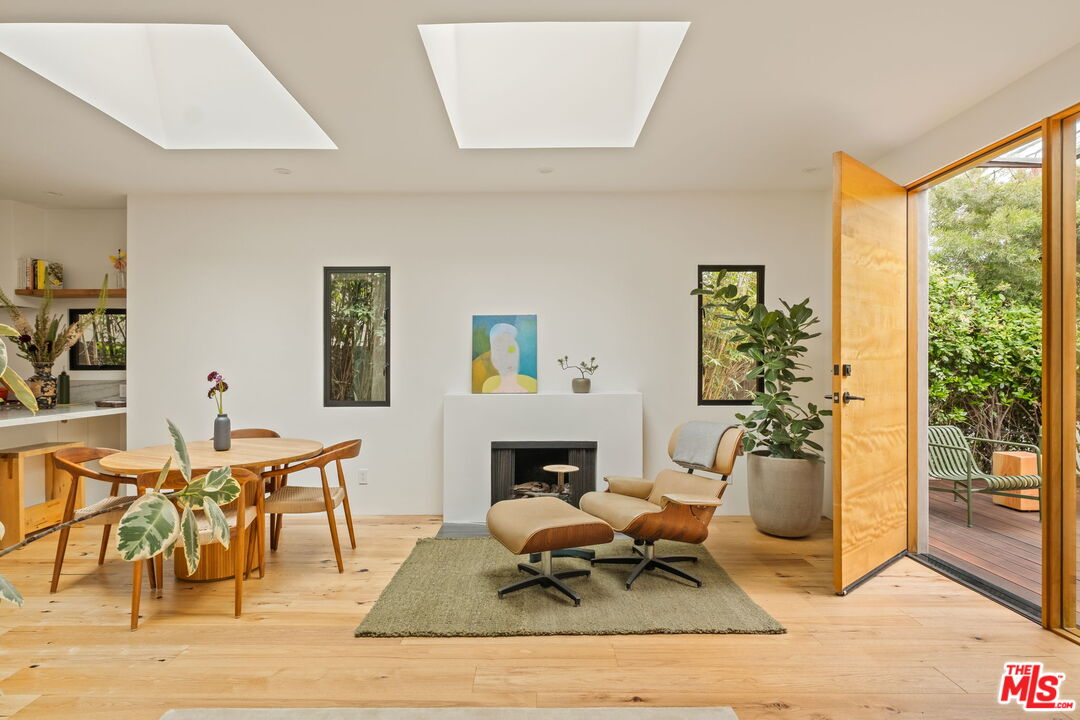 MLS #25544767 image #8