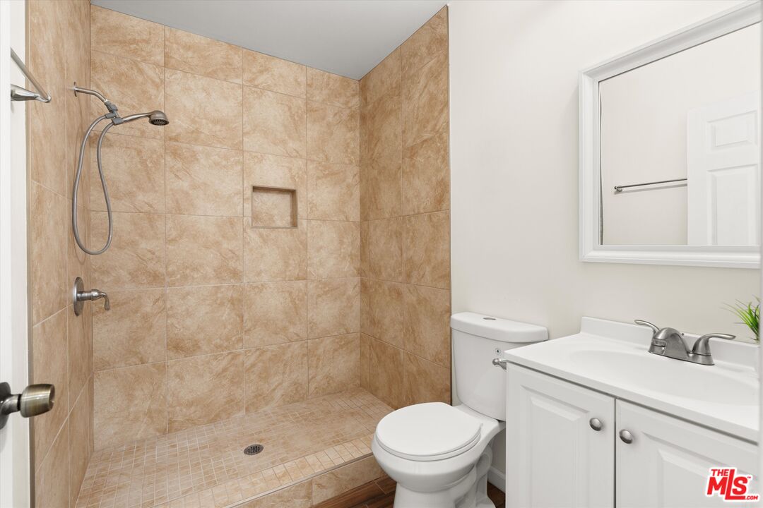 MLS #25544953 image #24