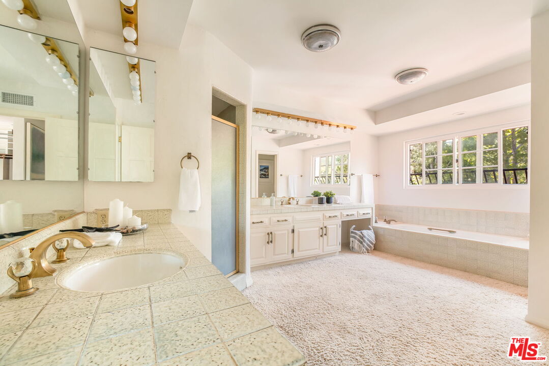 MLS #25545063 image #49