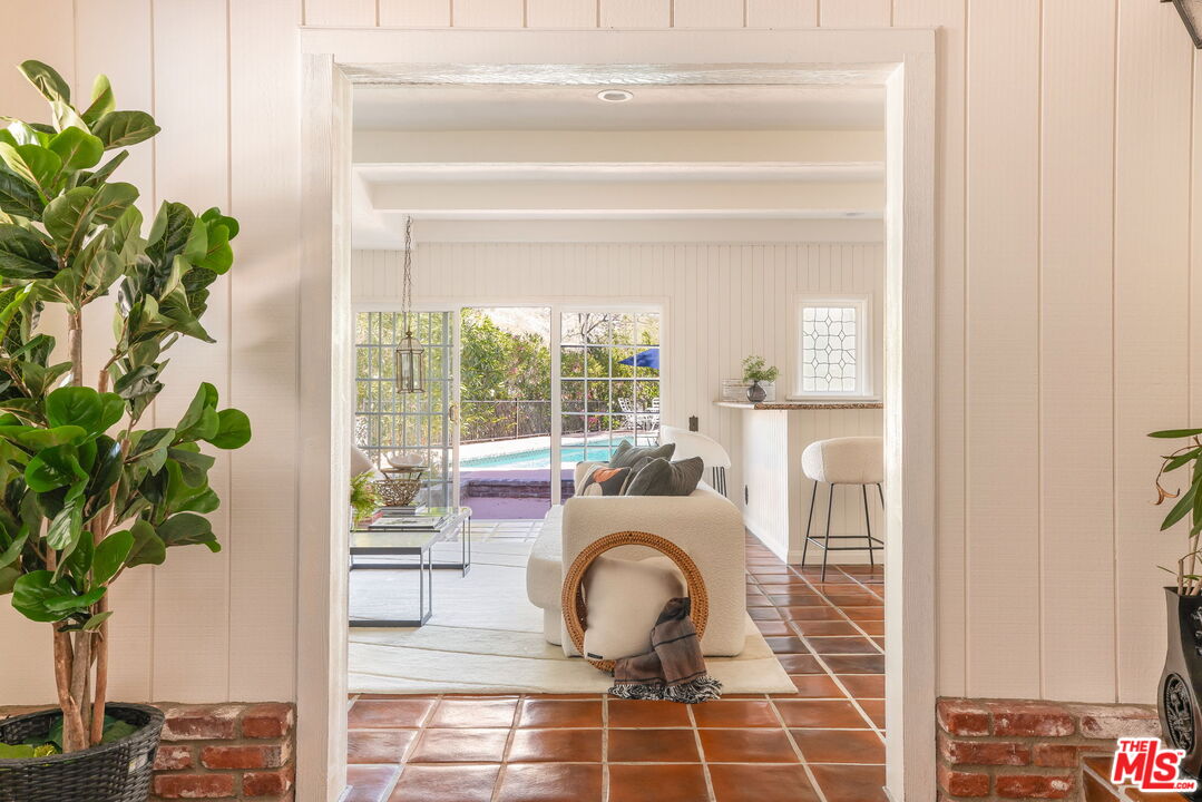 MLS #25545063 image #7