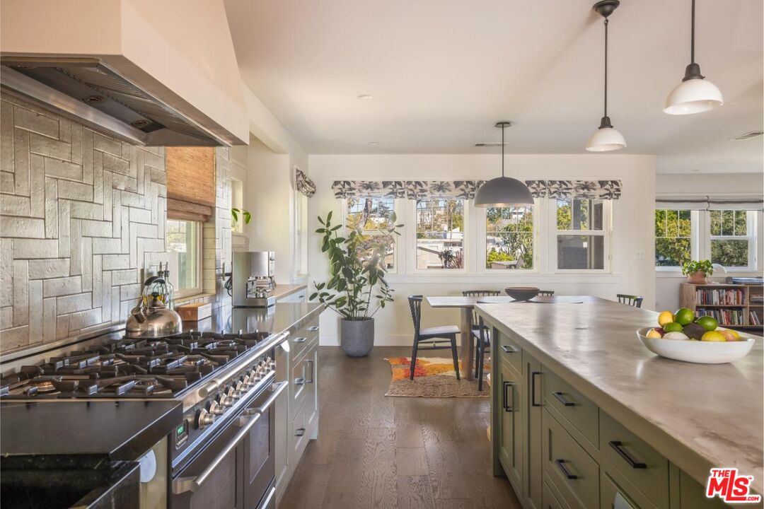 MLS #25545069 image #16