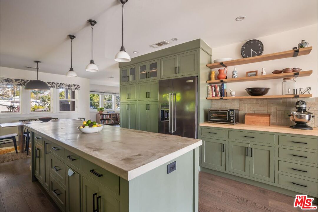 MLS #25545069 image #17