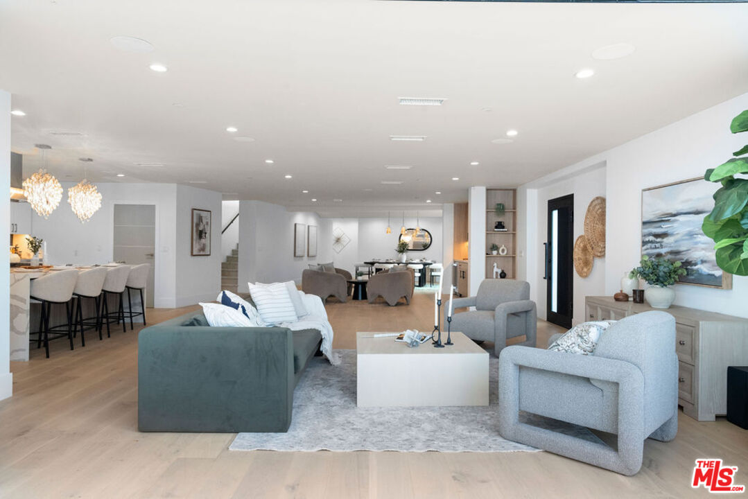 MLS #25545275 image #6