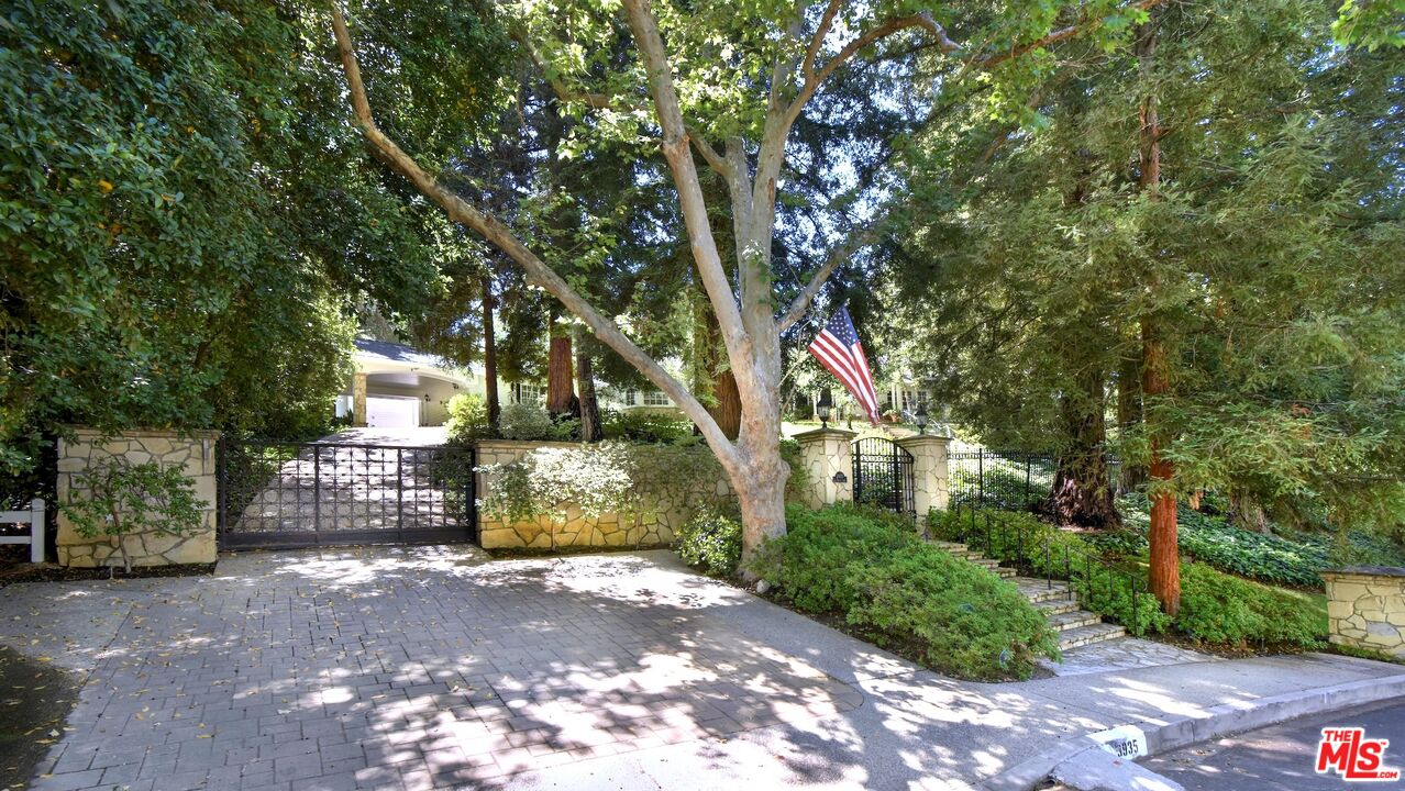 MLS #25545291 image #1