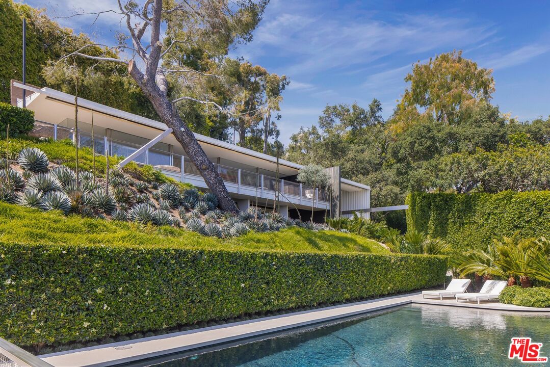 MLS #25545293 image #0