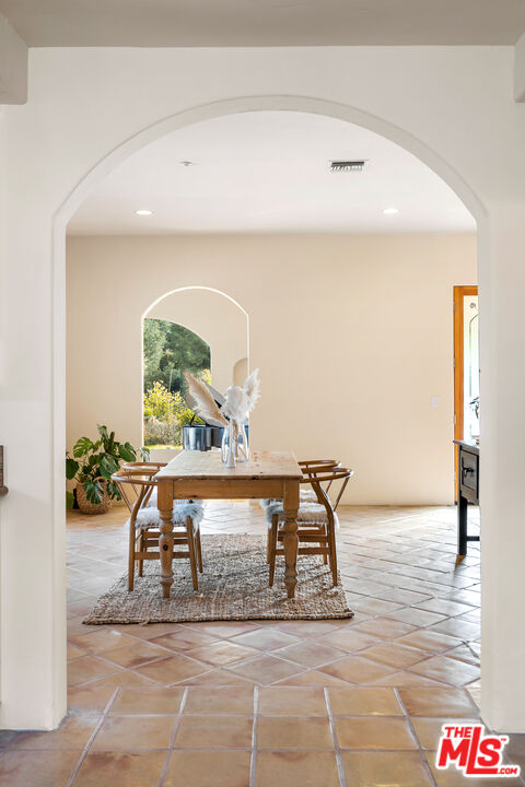 MLS #25545495 image #12