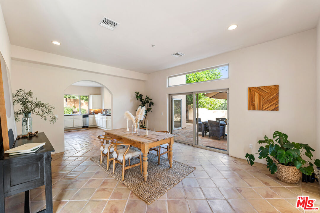 MLS #25545495 image #14