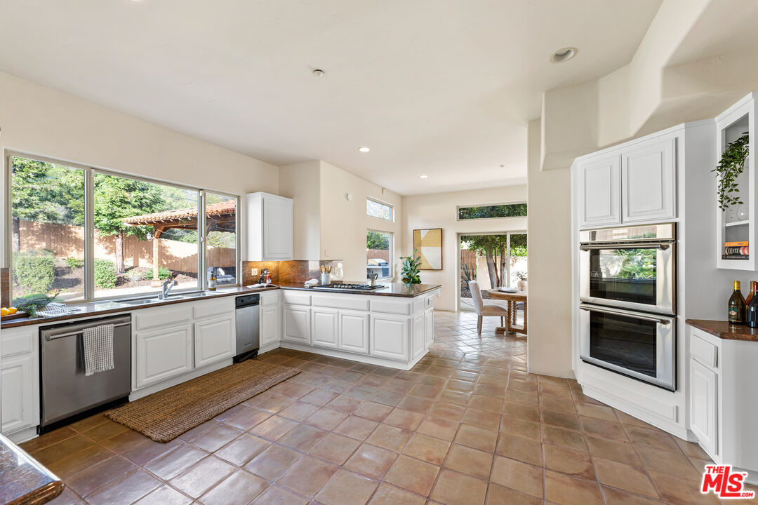 MLS #25545495 image #17