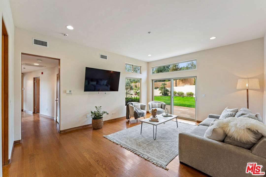 MLS #25545495 image #22