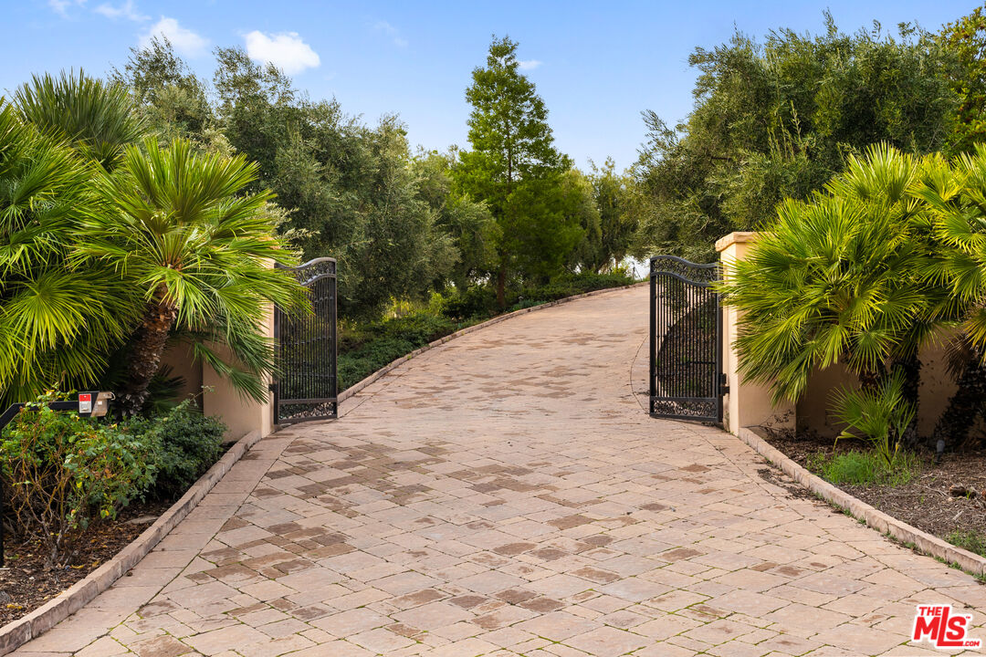 MLS #25545495 image #3