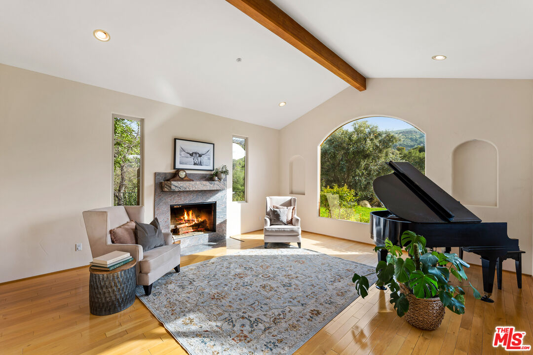 MLS #25545495 image #5