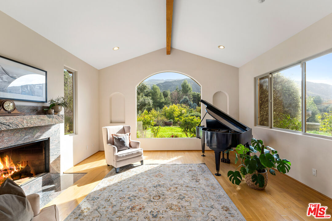 MLS #25545495 image #6