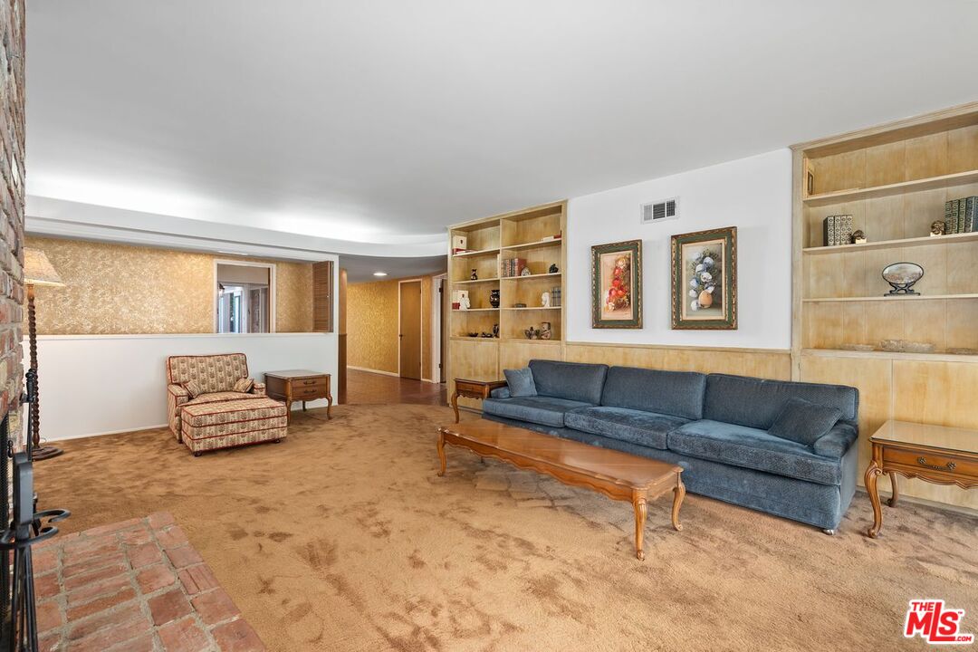 MLS #25546151 image #10