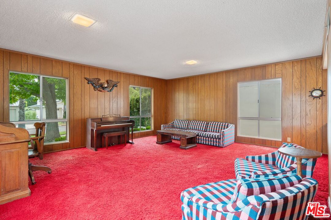 MLS #25546151 image #1