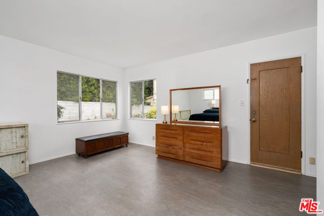 MLS #25546151 image #22