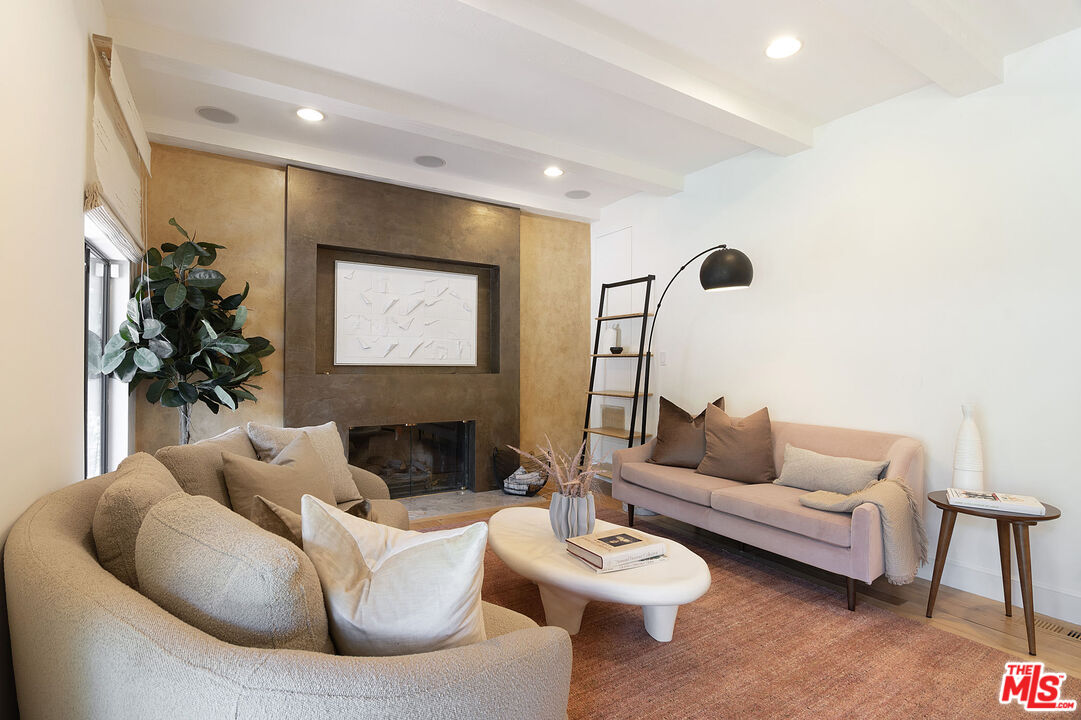 MLS #25546581 image #17