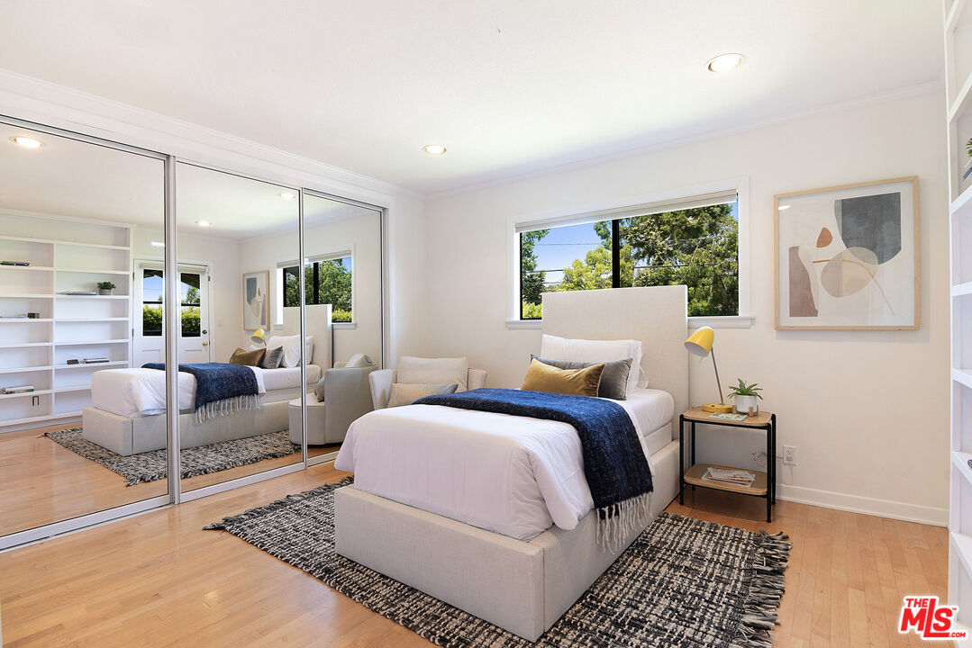 MLS #25546581 image #29