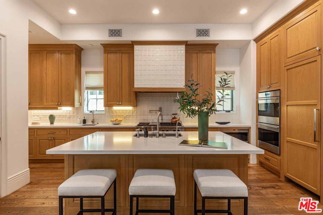 MLS #25546875 image #11