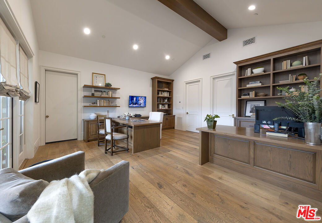 MLS #25546875 image #22