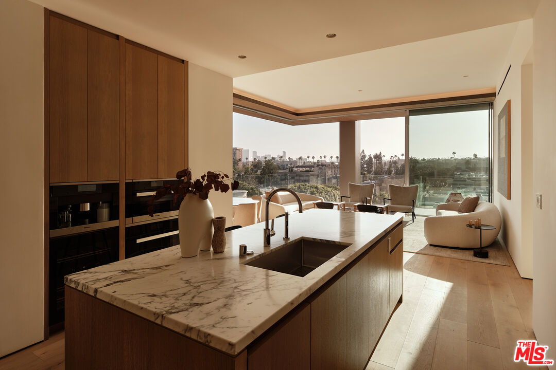 MLS #25546901 image #9