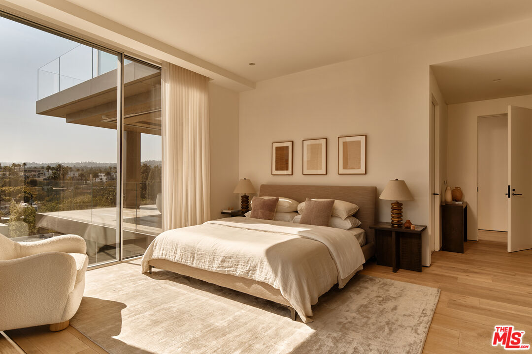 MLS #25546901 image #15