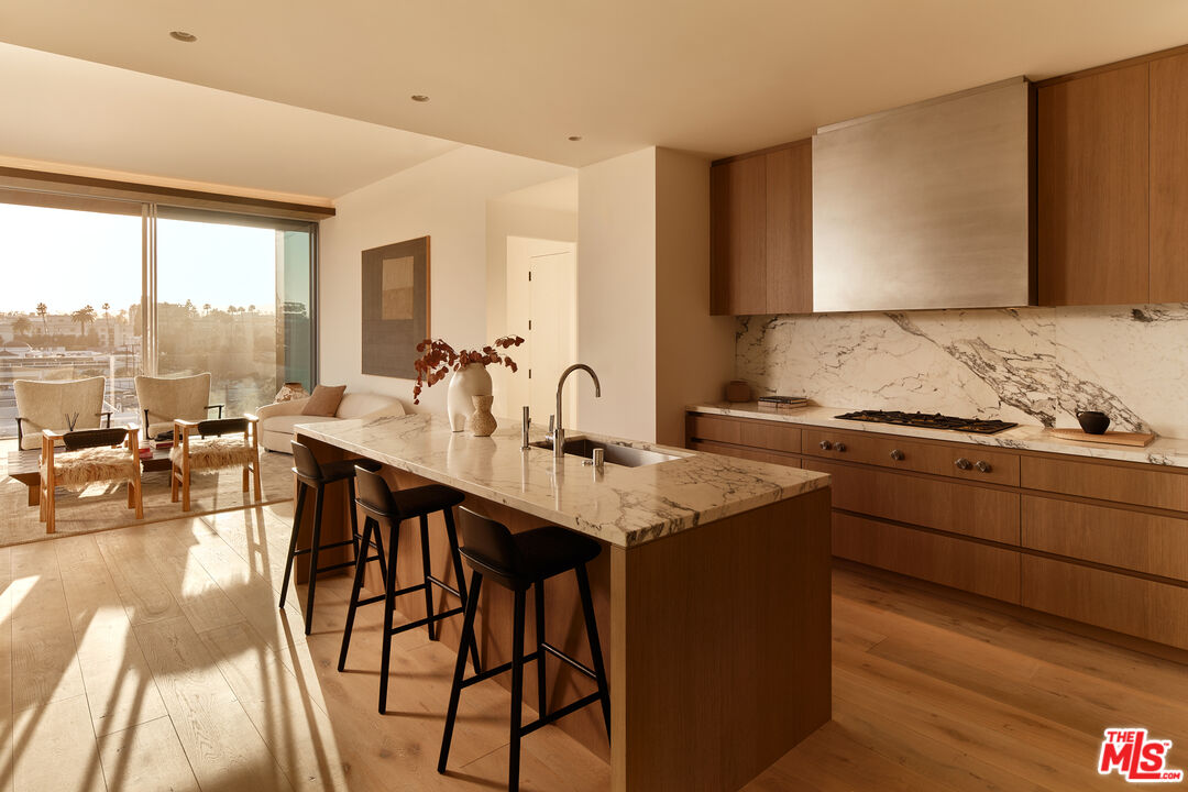 MLS #25546901 image #6