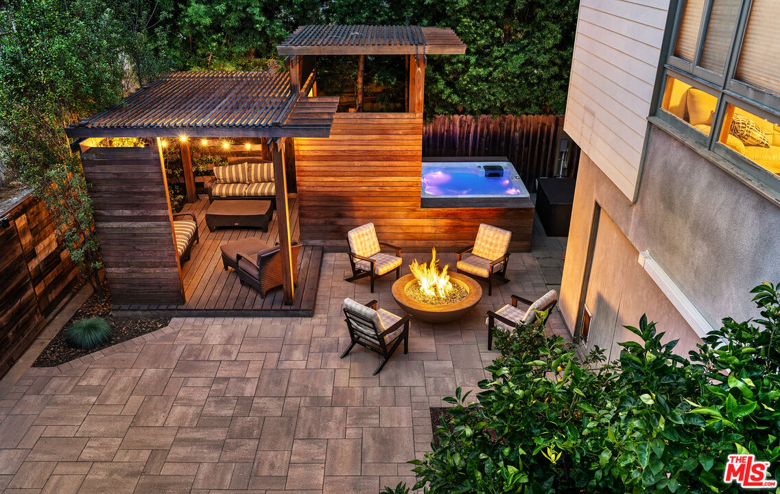 MLS #25546949 image #0