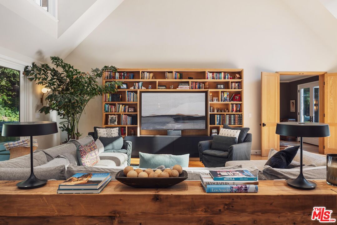 MLS #25546993 image #9