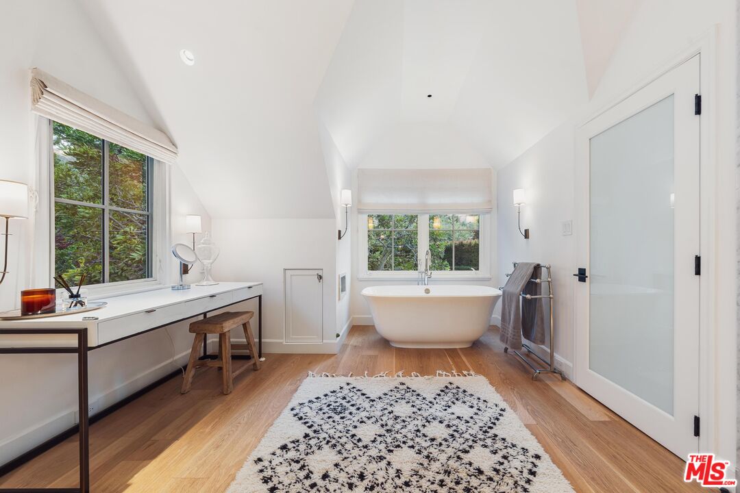 MLS #25546993 image #27