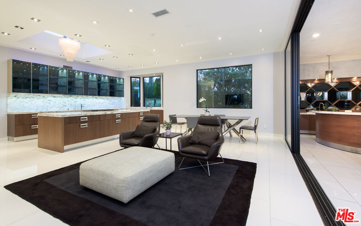 MLS #25547185 image #13