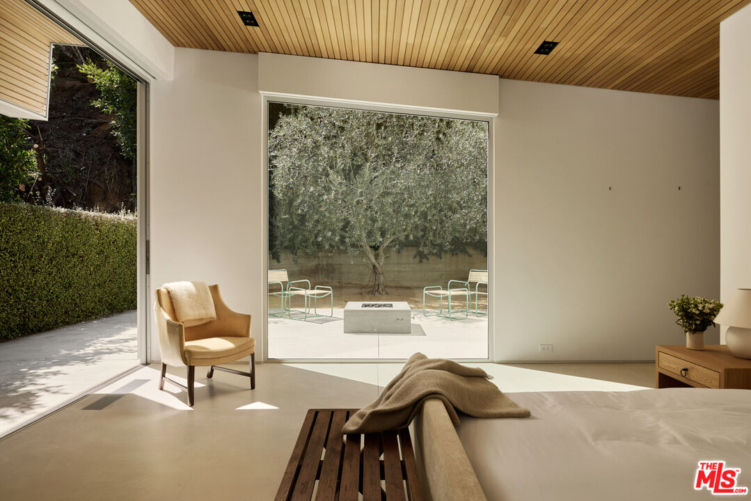 MLS #25547193 image #11