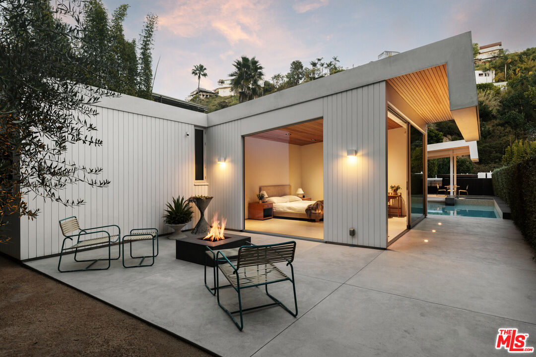 MLS #25547193 image #20