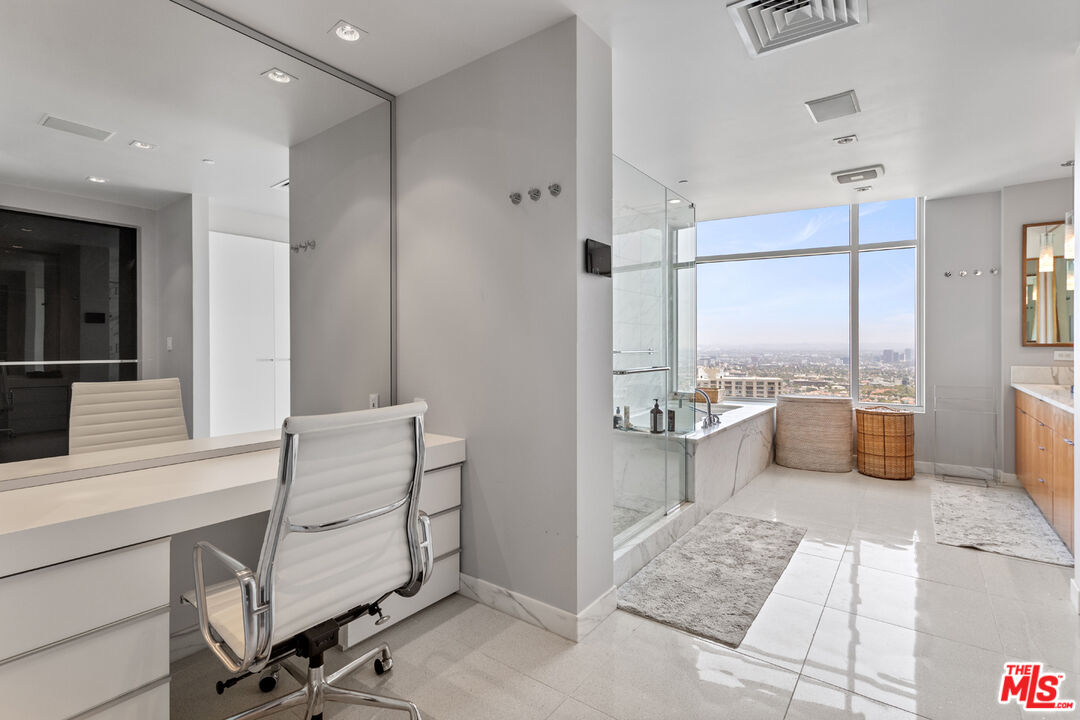 MLS #25547267 image #14