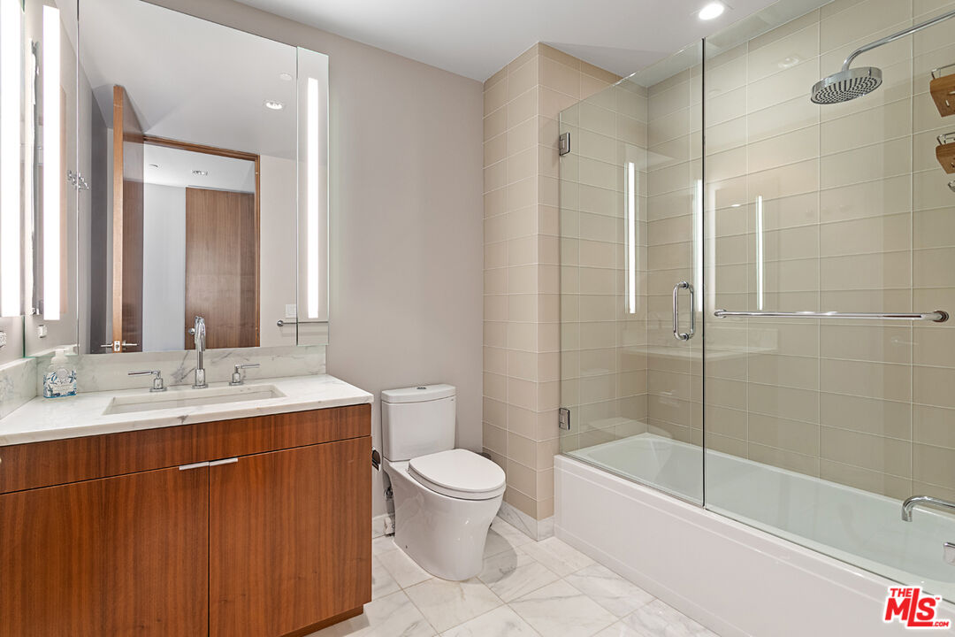 MLS #25547267 image #16