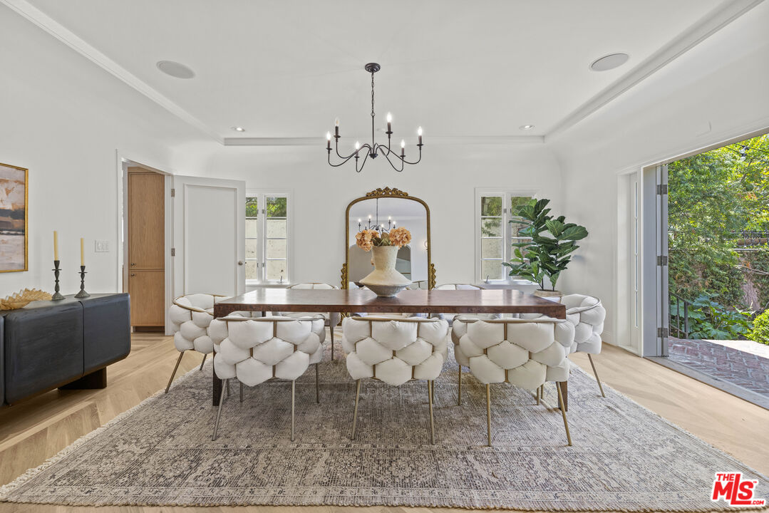 MLS #25547387 image #17