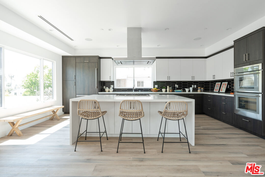 MLS #25547411 image #13