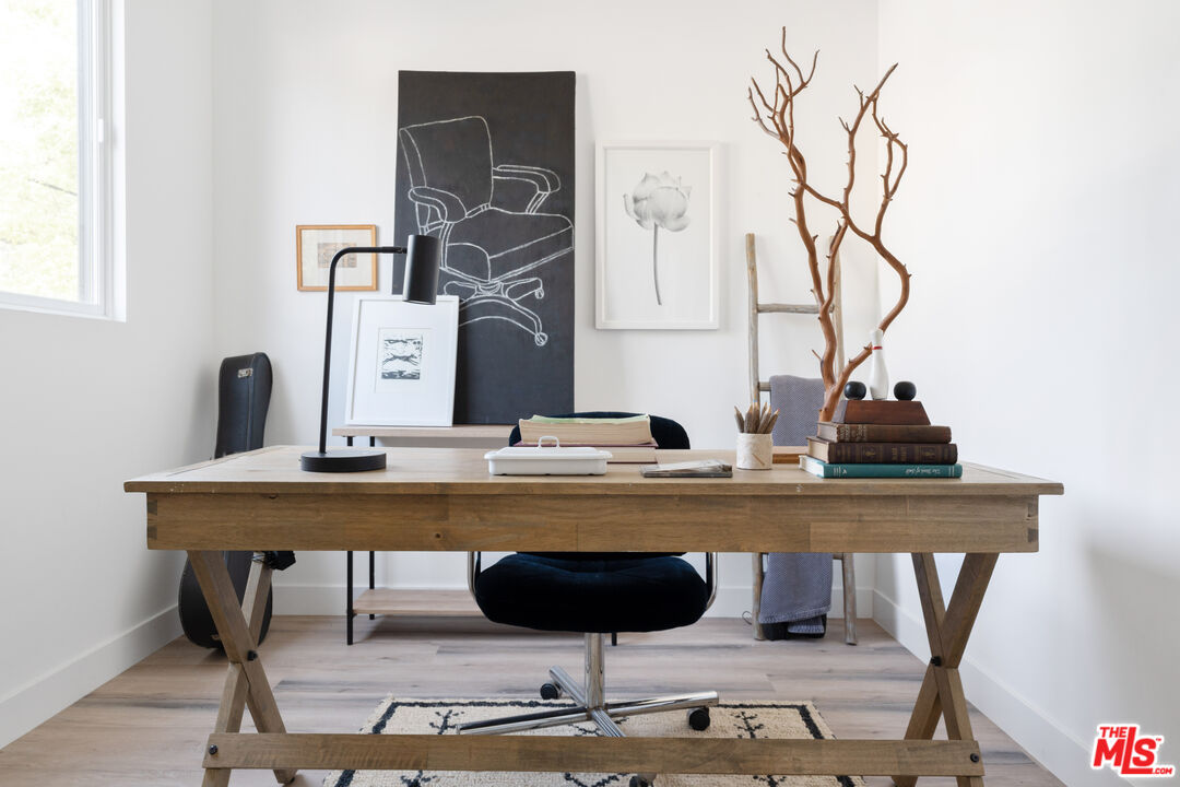 MLS #25547411 image #22