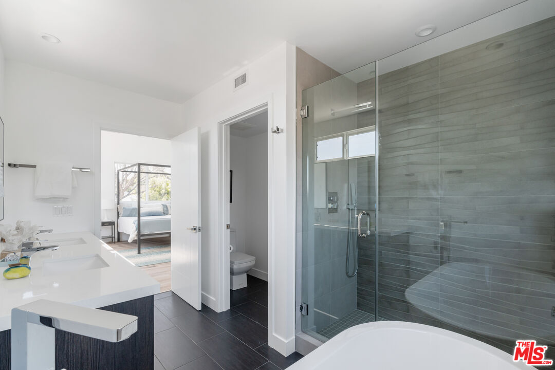 MLS #25547411 image #31