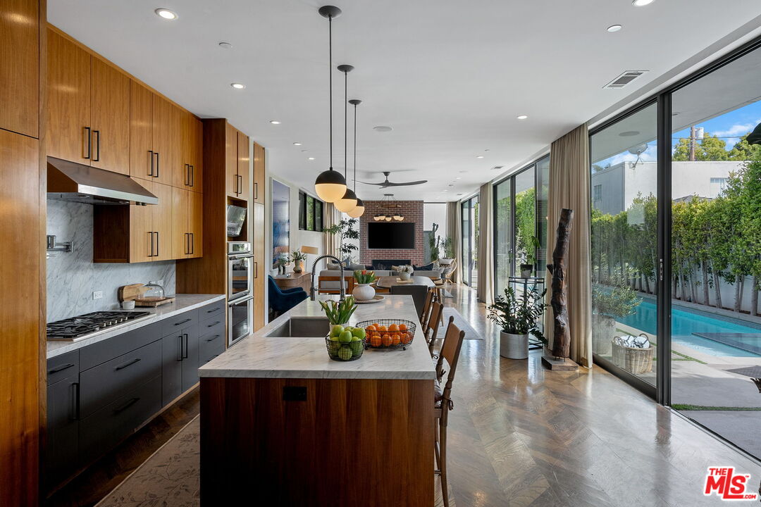 MLS #25547553 image #14