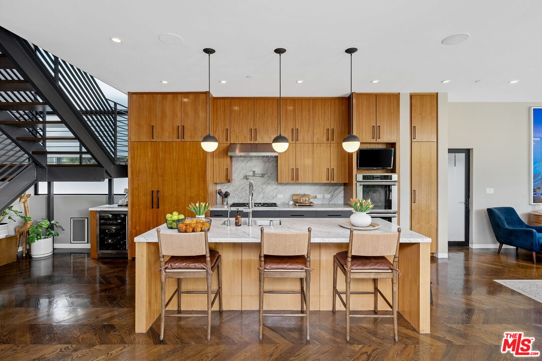 MLS #25547553 image #16