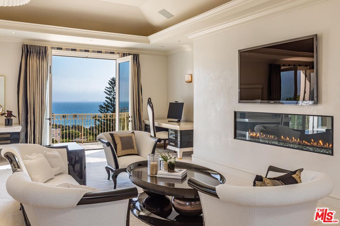 MLS #25547625 image #13