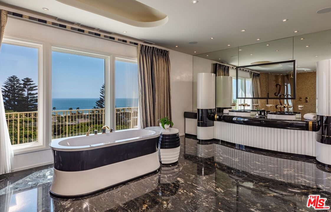 MLS #25547625 image #15