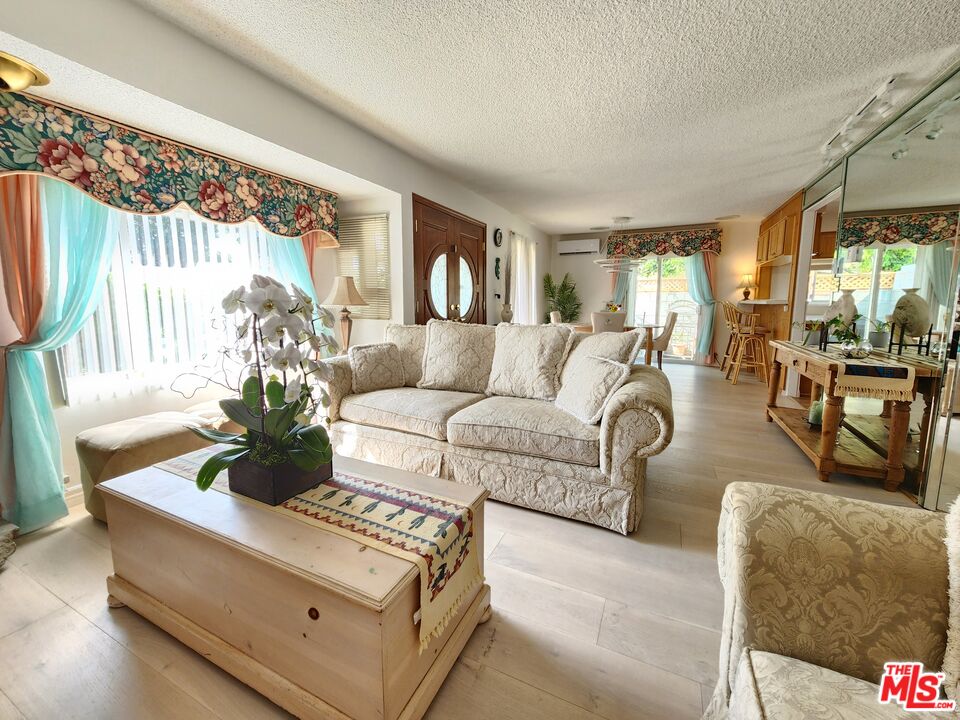 MLS #25547733 image #7