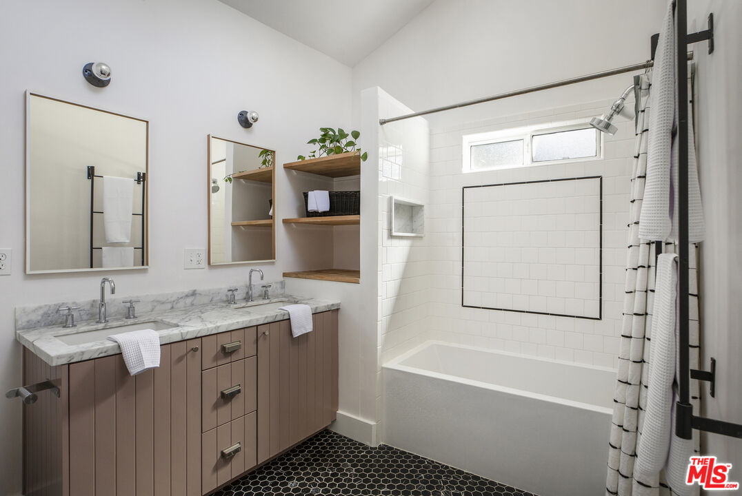 MLS #25547847 image #12