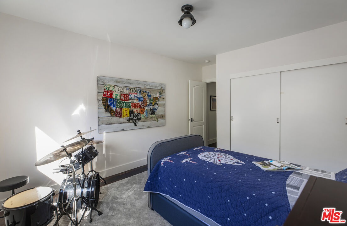 MLS #25547847 image #13