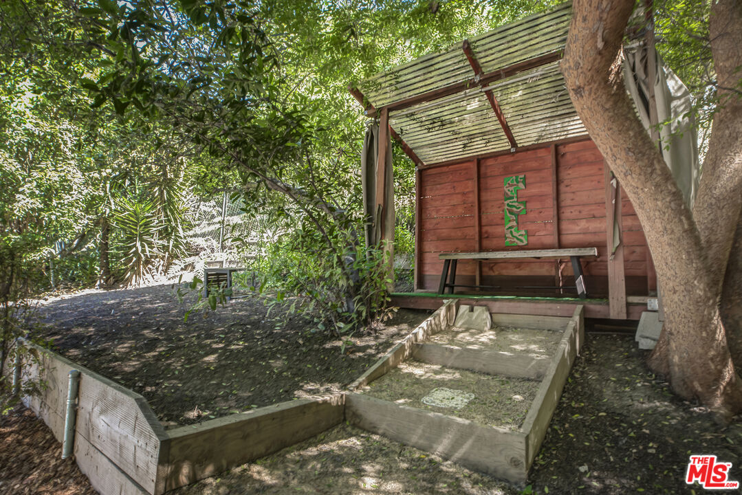 MLS #25547847 image #22