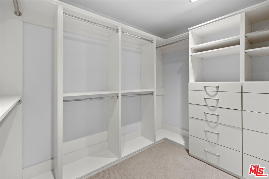 MLS #25548099 image #17