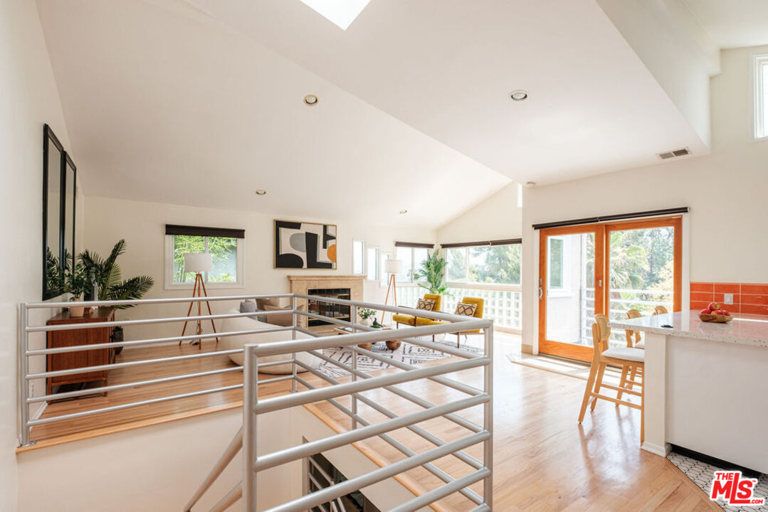 MLS #25548213 image #21