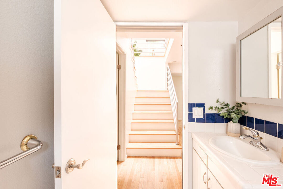 MLS #25548213 image #34