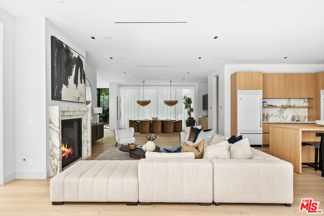 MLS #25548473 image #17